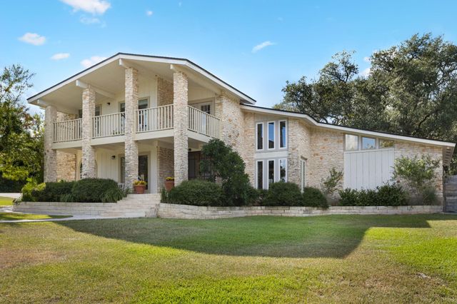 820 Castle Ridge RD, Austin, TX 78746
