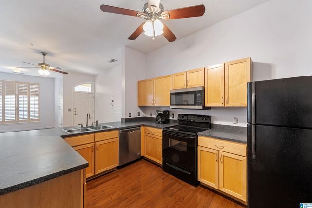 401 20th St S Apt 101, Birmingham, AL 35233