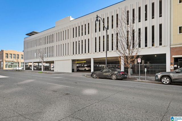 401 20th St S Apt 101, Birmingham, AL 35233