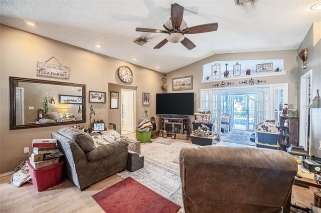 463 EMERALD COVE LOOP, Lakeland, FL 33813