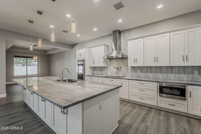 20452 E APPALOOSA Drive, Queen Creek, AZ 85142