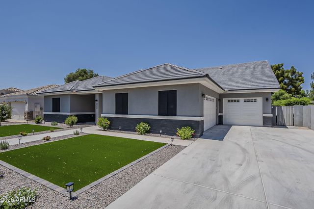 20452 E APPALOOSA Drive, Queen Creek, AZ 85142