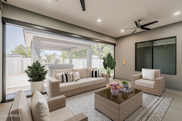 20452 E APPALOOSA Drive, Queen Creek, AZ 85142