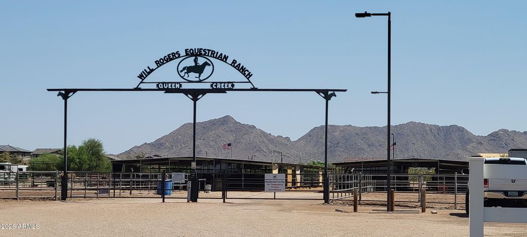 20452 E APPALOOSA Drive, Queen Creek, AZ 85142