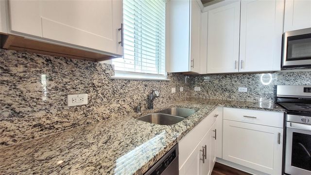 23839 Wimble Drive, Hockley, TX 77447