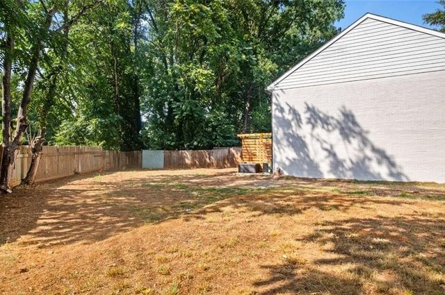 5005 Pat Mell Place SE, Smyrna, GA 30080