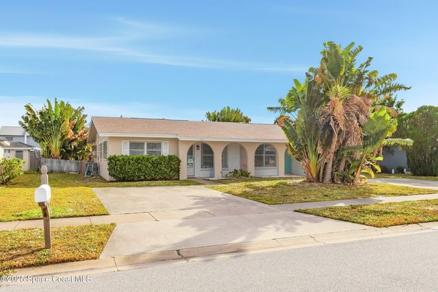 521 & 523 Ronnie Drive, Indian Harbour Beach, FL 32937