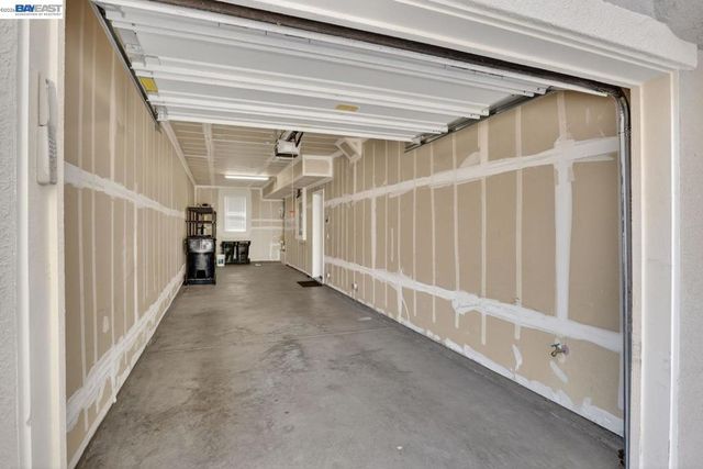 140 Selby Ln 8, Livermore, CA 94551