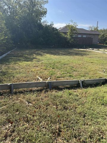 2325 Stevens Street, Greenville, TX 75401