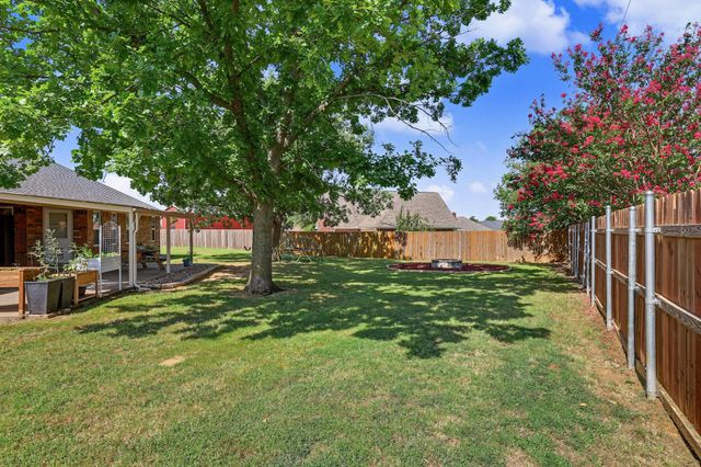 202 Daniel Court, Collinsville, TX 76233