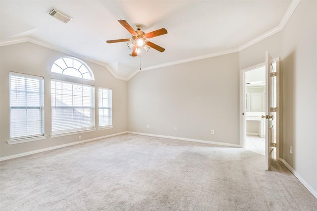 314 Parkwood Village Drive, Friendswood, TX 77546