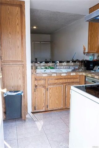 9010 Newport, Fontana, CA 92335