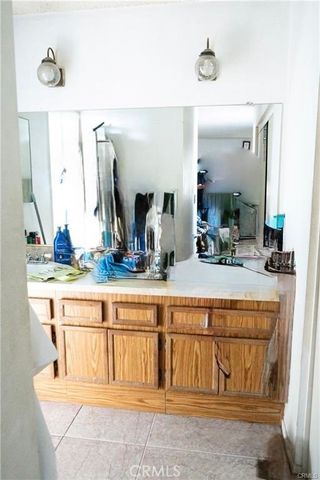 9010 Newport, Fontana, CA 92335