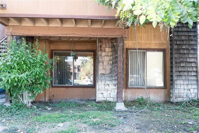 9010 Newport, Fontana, CA 92335