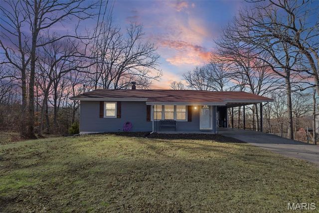 14049 Trails End Drive, De Soto, MO 63020