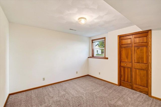 858 Chalfont Drive, Sun Prairie, WI 53590