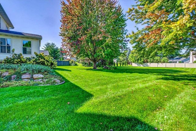 858 Chalfont Drive, Sun Prairie, WI 53590
