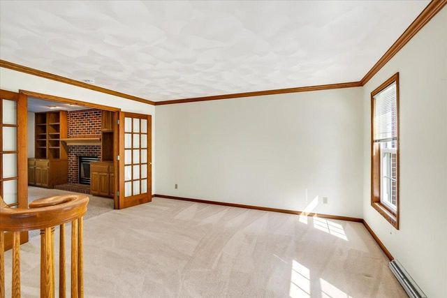 858 Chalfont Drive, Sun Prairie, WI 53590