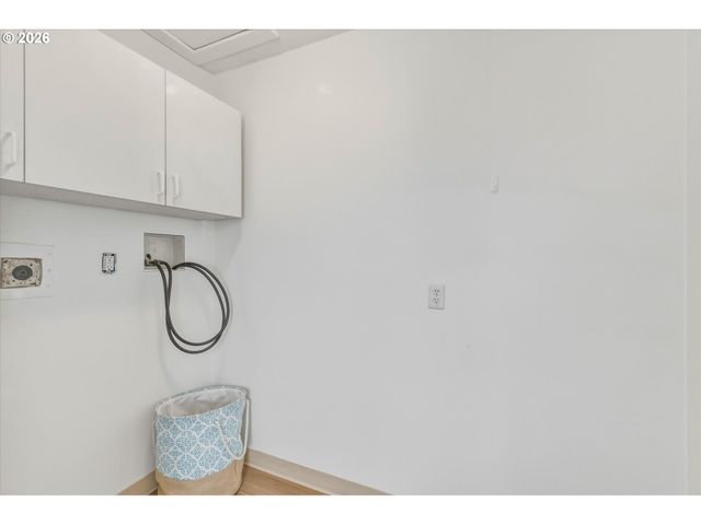 1217 7TH Ave, Longview, WA 98632