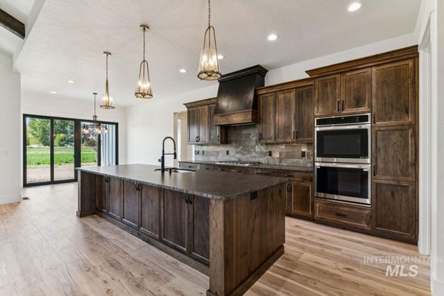 3999 Eleanor Lane, Emmett, ID 83617