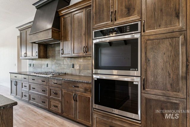 3999 Eleanor Lane, Emmett, ID 83617