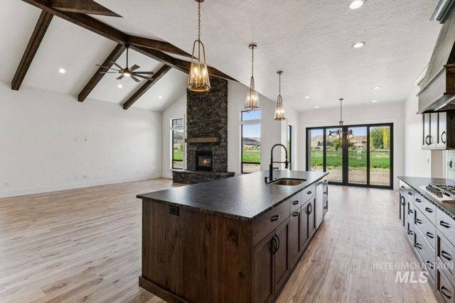 3999 Eleanor Lane, Emmett, ID 83617