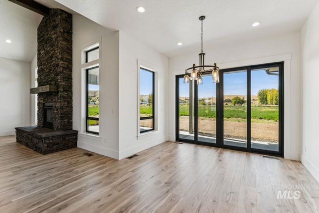 3999 Eleanor Lane, Emmett, ID 83617