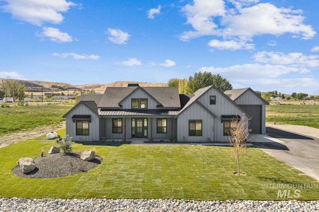3999 Eleanor Lane, Emmett, ID 83617