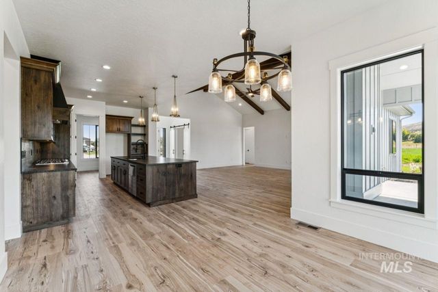 3999 Eleanor Lane, Emmett, ID 83617