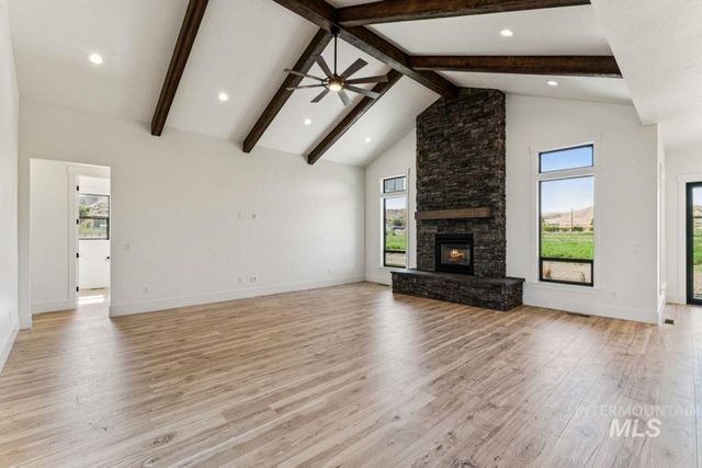 3999 Eleanor Lane, Emmett, ID 83617