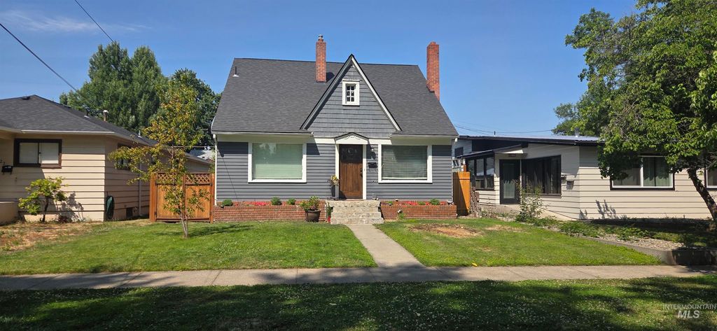 1118 10th St, Lewiston, ID 83501