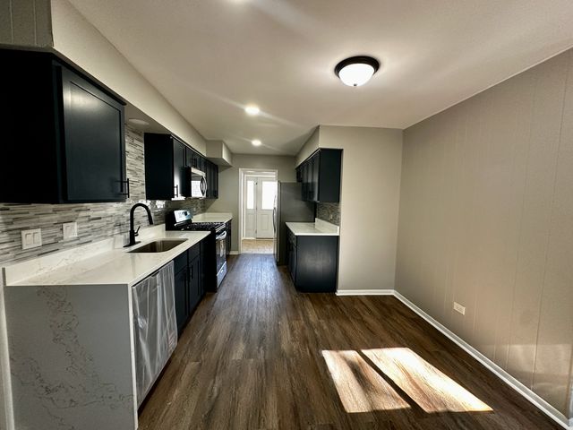 1229 E 165TH Place, South Holland, IL 60473