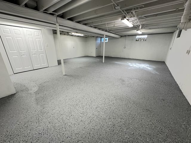 1229 E 165TH Place, South Holland, IL 60473