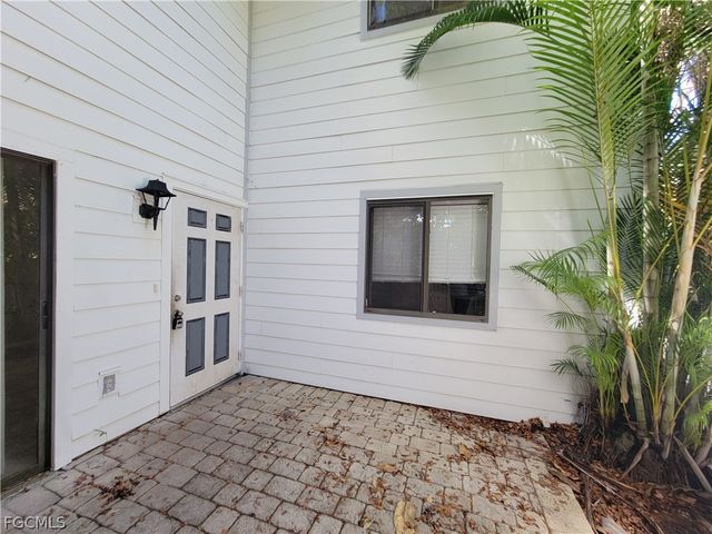 7752 Tamara Lee CT 103, Fort Myers, FL 33907