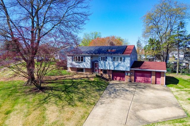 212 LEA LN, Warminster, PA 18974
