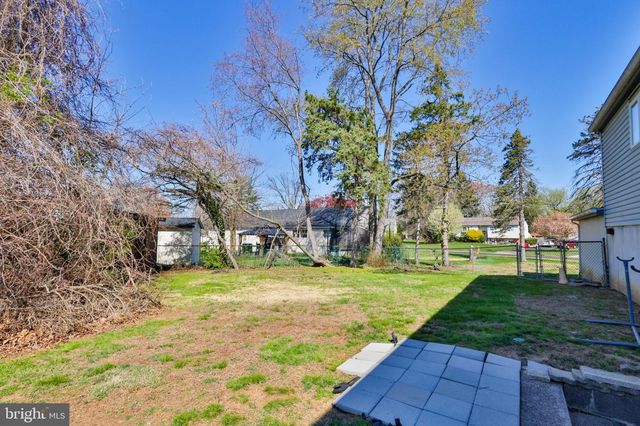 212 LEA LN, Warminster, PA 18974