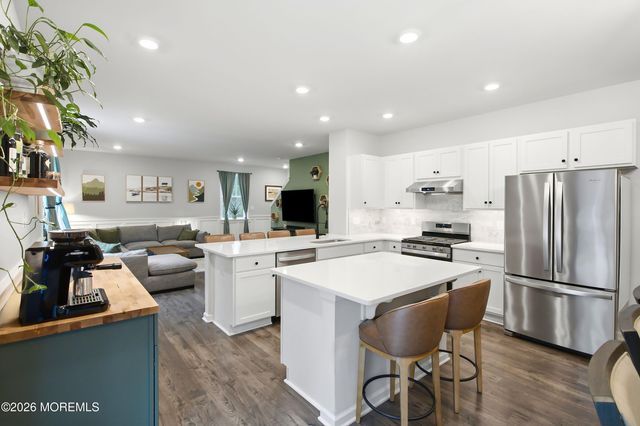102 Windjammer Drive, Barnegat, NJ 08005