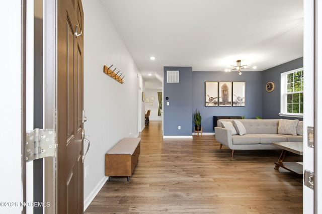 102 Windjammer Drive, Barnegat, NJ 08005