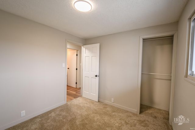 5704 E Robert Street, Muncie, IN 47303