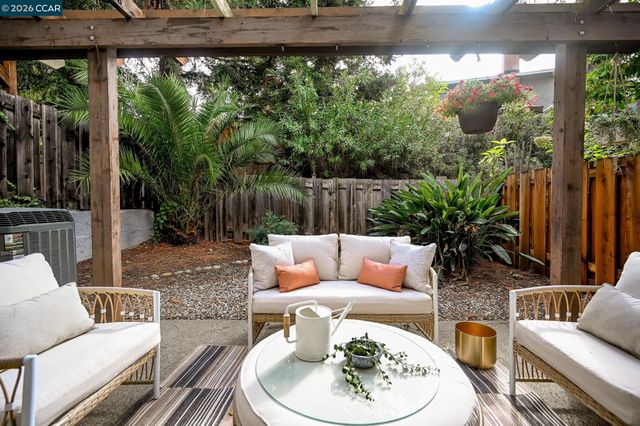 1109 Cardigan Dr, Walnut Creek, CA 94596