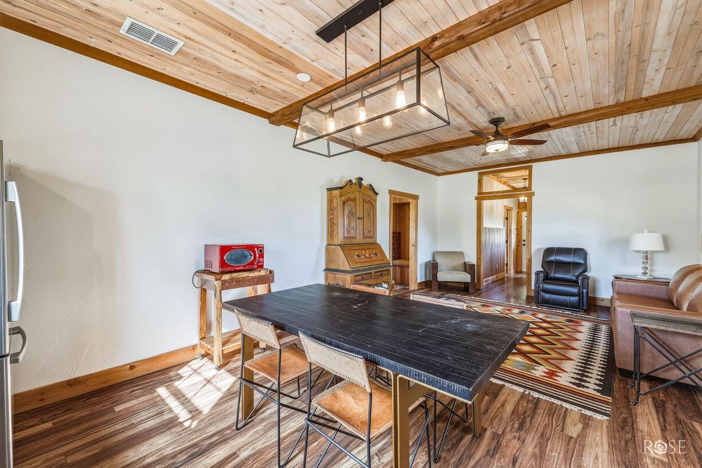 Image 13 of property listing at 754 Ischar Lane, Mason, TX 76856