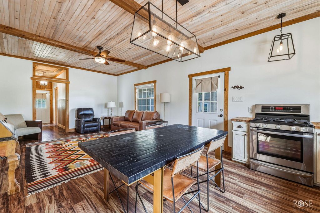 Image 14 of property listing at 754 Ischar Lane, Mason, TX 76856