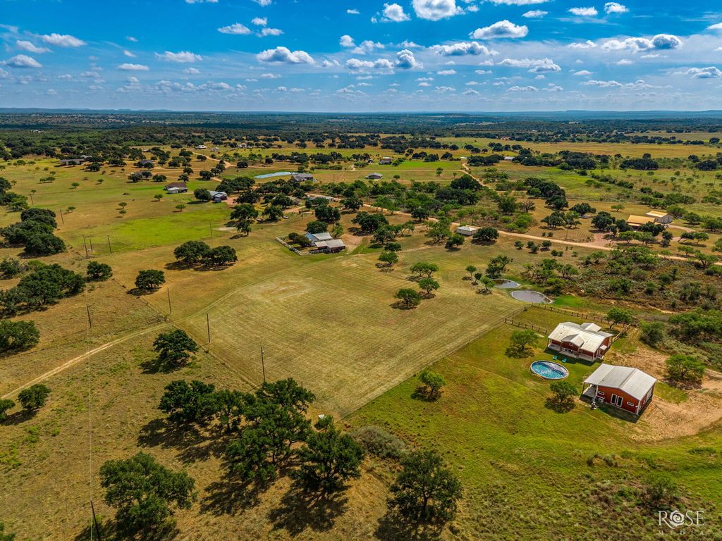 Image 46 of property listing at 754 Ischar Lane, Mason, TX 76856