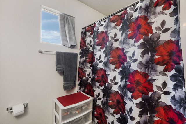 8901 Via Del Oro SW, Albuquerque, NM 87121