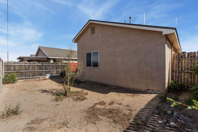 8901 Via Del Oro SW, Albuquerque, NM 87121