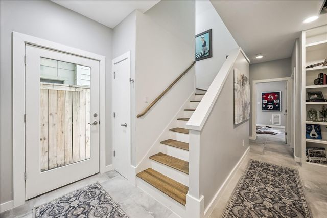 526 W 26th Street, Houston, TX 77008