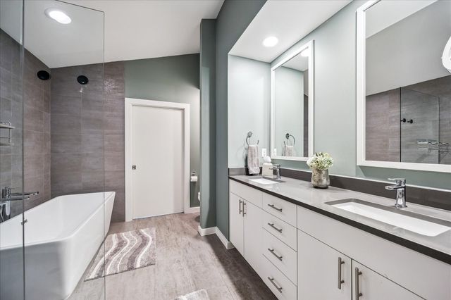 526 W 26th Street, Houston, TX 77008