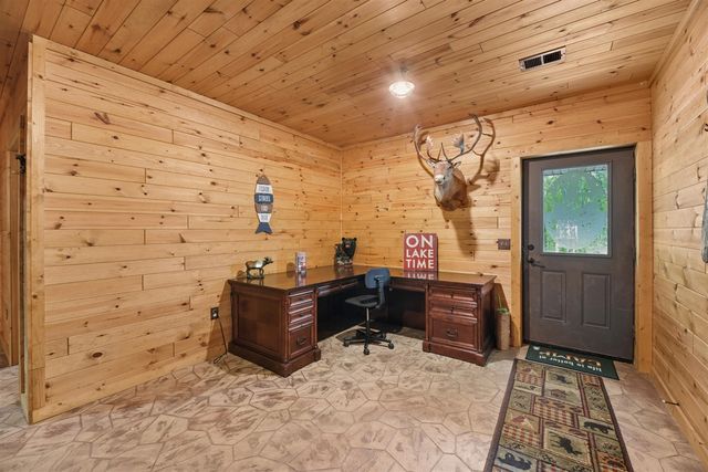 64778 Union Road, Cassopolis, MI 49031