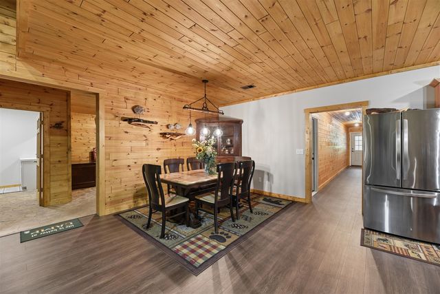 64778 Union Road, Cassopolis, MI 49031