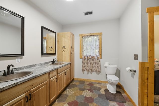 64778 Union Road, Cassopolis, MI 49031